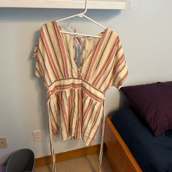 One piece - Picture 2 of 2